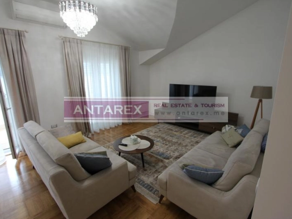 Trosoban stan 115 m² – Topla, Herceg Novi — fotografija 2
