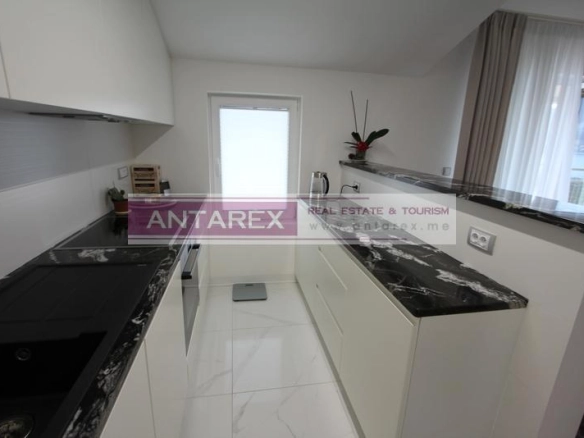 Trosoban stan 115 m² – Topla, Herceg Novi — fotografija 4