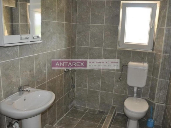 Poslovni prostor 980 m² – Radovići, Tivat — fotografija 12