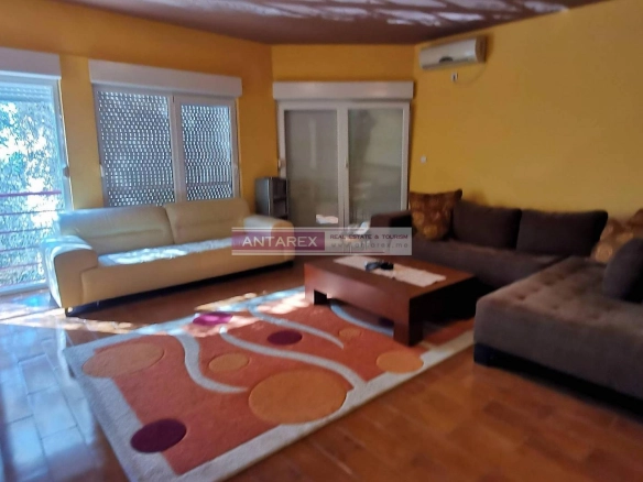 Dvosoban stan 77 m² – Petrovac, Budva — fotografija 2