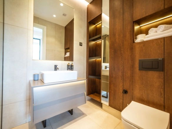 Dvosoban stan 77 m² – Bečići, Budva — fotografija 18