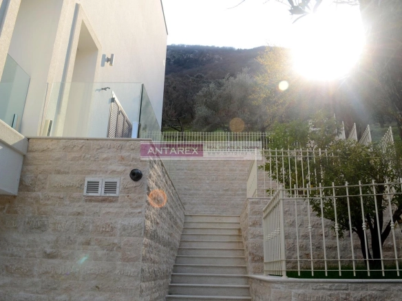 Kuća 495 m² – Stoliv, Kotor — fotografija 5