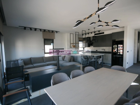Dvosoban stan 338 m² – Donja Lastva, Tivat — fotografija 2