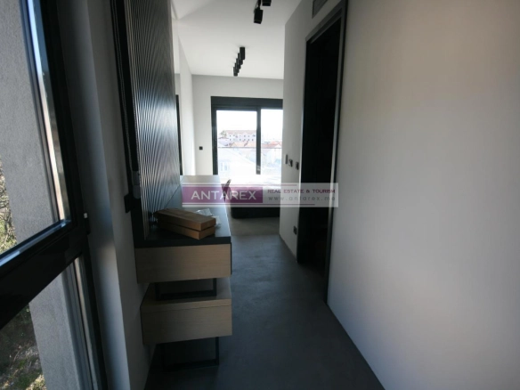 Dvosoban stan 338 m² – Donja Lastva, Tivat — fotografija 13