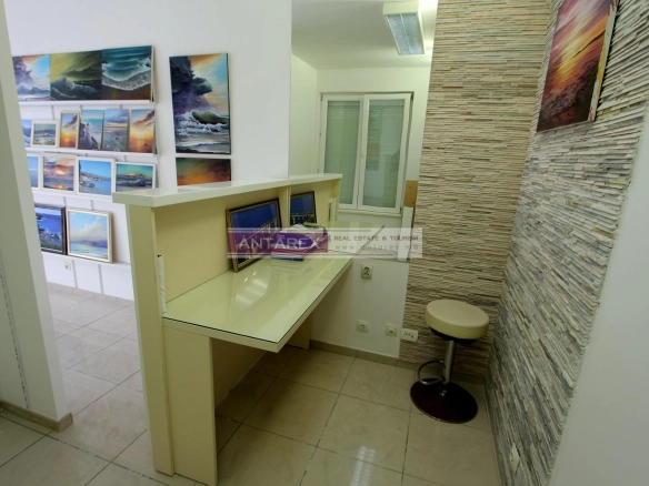 Poslovni prostor 22 m² – Savina, Herceg Novi — fotografija 3