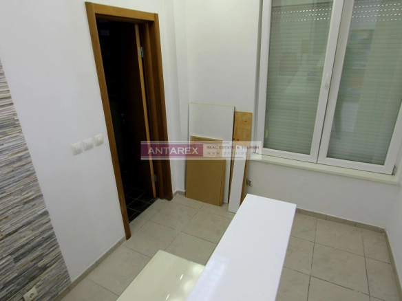 Poslovni prostor 22 m² – Savina, Herceg Novi — fotografija 4