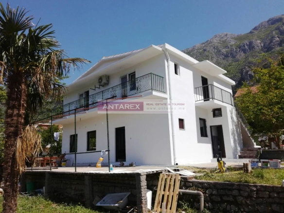 Kuća 192 m² – Risan, Kotor — fotografija 2