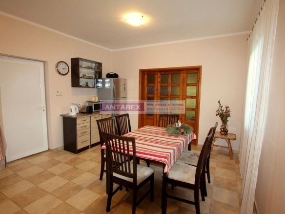 Trosoban stan 104 m² – Bijela, Herceg Novi — fotografija 4