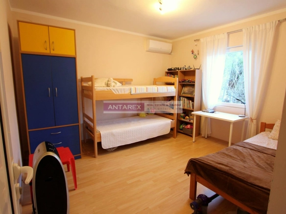 Trosoban stan 104 m² – Bijela, Herceg Novi — fotografija 6