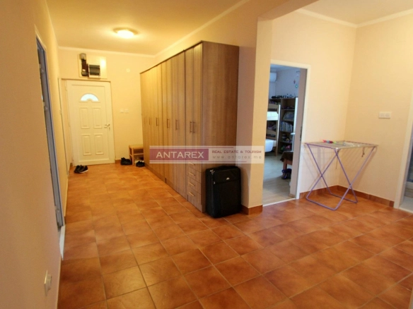 Trosoban stan 104 m² – Bijela, Herceg Novi — fotografija 11