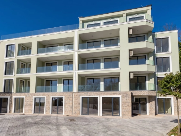 Dvosoban stan 93 m² – Pržno, Budva — fotografija 13