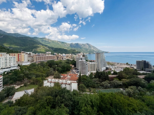 Dvosoban stan 72 m² – Bečići, Budva — fotografija 19