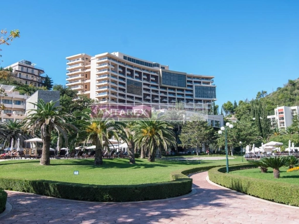 Poslovni prostor 626 m² – Budva — fotografija 6