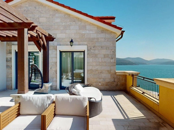 Četvorosoban stan 234 m² – Luštica — fotografija 3