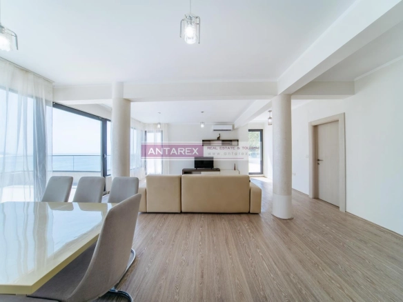 Trosoban stan 233 m² – Bečići, Budva — fotografija 6
