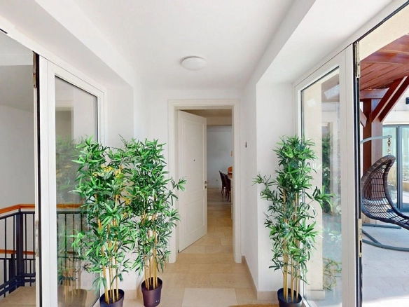 Četvorosoban stan 234 m² – Luštica — fotografija 9