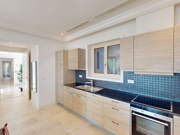 Četvorosoban stan 234 m² – Luštica — fotografija 15