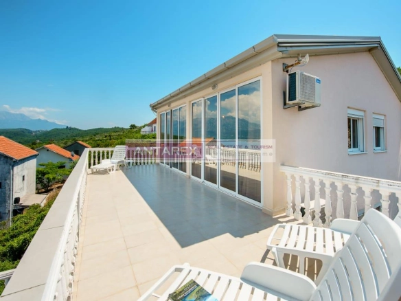 Kuća 260 m² – Krašići, Tivat — fotografija 2