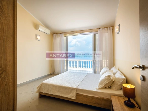 Kuća 260 m² – Krašići, Tivat — fotografija 7
