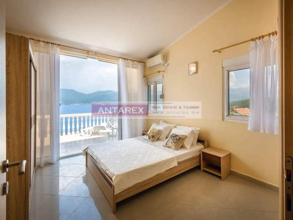 Kuća 260 m² – Krašići, Tivat — fotografija 9
