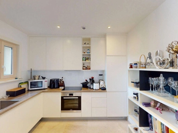 Dvosoban stan 111 m² – Luštica — fotografija 8