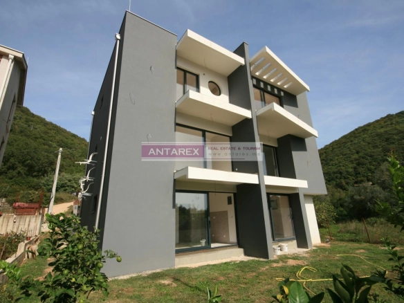 Kuća 335 m² – Donja Lastva, Tivat — fotografija 8