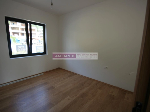 Kuća 335 m² – Donja Lastva, Tivat — fotografija 9