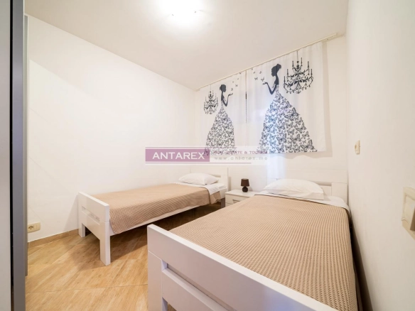 Poslovni prostor 304 m² – Radovići, Tivat — fotografija 15