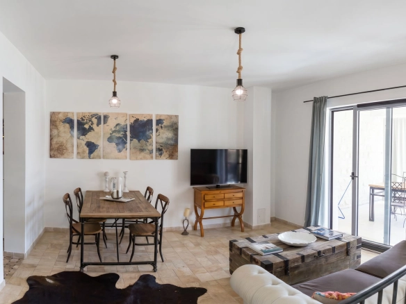 Trosoban stan 110 m² – Risan, Kotor — fotografija 3