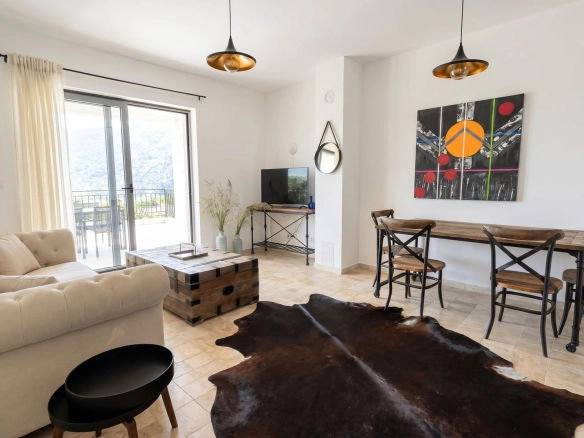 Trosoban stan 112 m² – Risan, Kotor — fotografija 2
