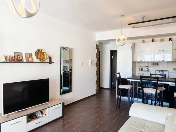 Izdavanje: Jednosoban stan 51 m² – Gospoština, Budva — fotografija 2