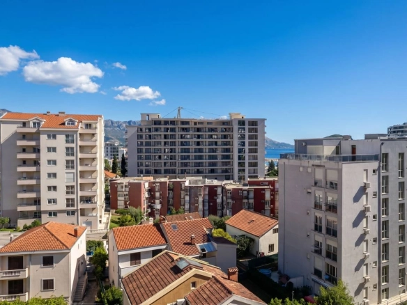 Izdavanje: Jednosoban stan 51 m² – Gospoština, Budva — fotografija 10