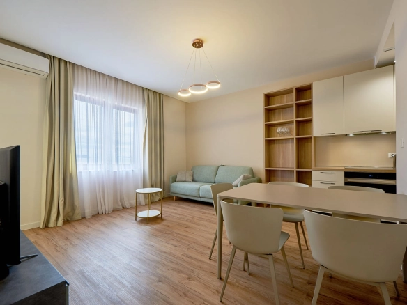 Izdavanje: Jednosoban stan 58 m² – Bečići, Budva — fotografija 2