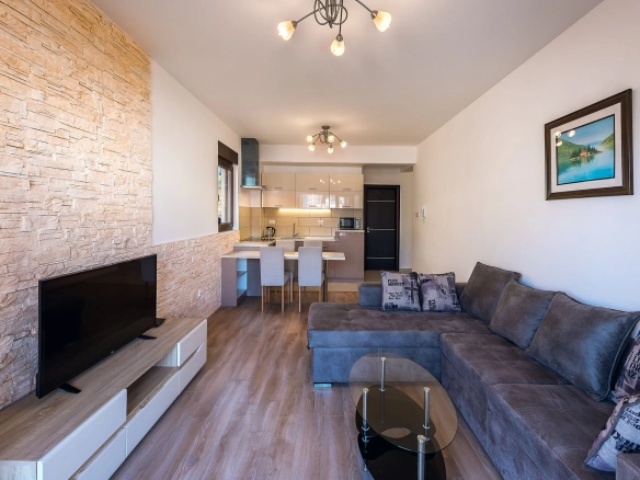 Izdavanje: Jednosoban stan 51 m² – Budva — fotografija 2