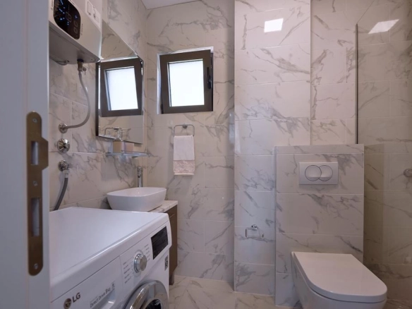 Dvosoban stan 55 m² – Pržno, Budva — fotografija 11