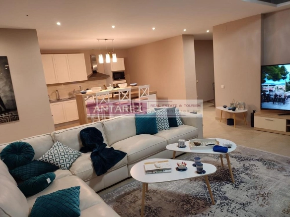 Trosoban stan 179 m² – Topla, Herceg Novi — fotografija 3