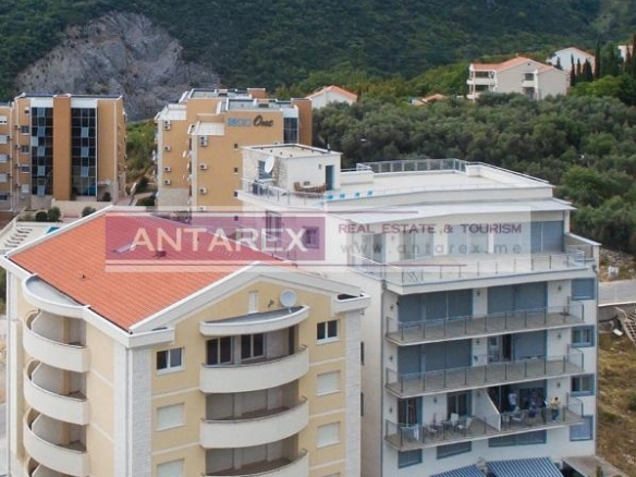 Dvosoban stan 105 m² – Bečići, Budva — fotografija 9