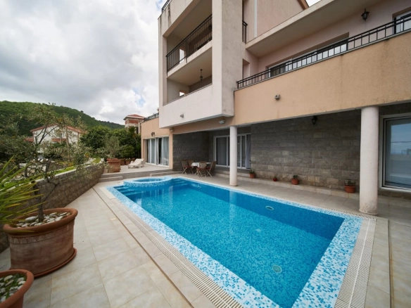 Kuća 495 m² – Bečići, Budva — fotografija 4