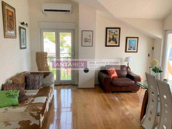Četvorosoban stan 150 m² – Njivice, Herceg Novi — fotografija 8