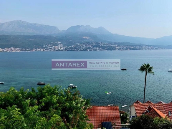 Četvorosoban stan 150 m² – Njivice, Herceg Novi — fotografija 10