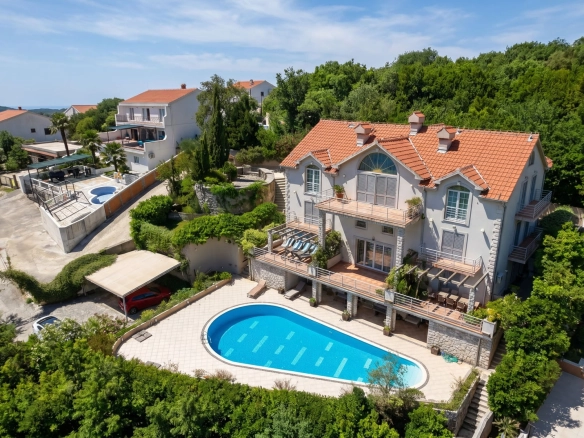Dvosoban stan 92 m² – Muo, Kotor — fotografija 3