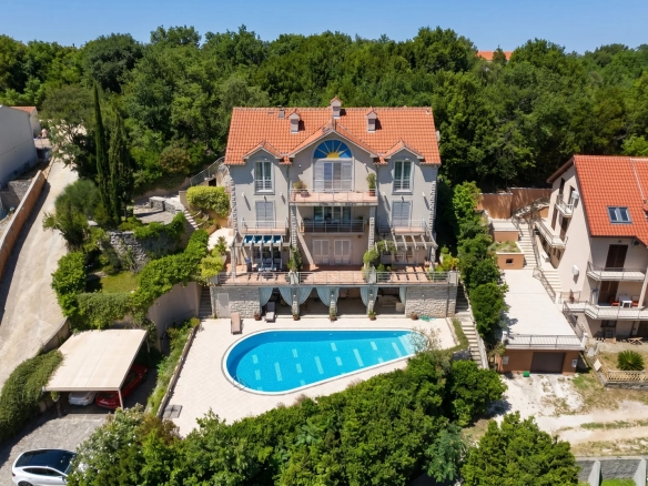 Dvosoban stan 92 m² – Muo, Kotor — fotografija 4