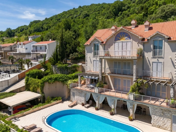 Dvosoban stan 92 m² – Muo, Kotor — fotografija 7