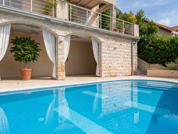 Dvosoban stan 92 m² – Muo, Kotor — fotografija 11