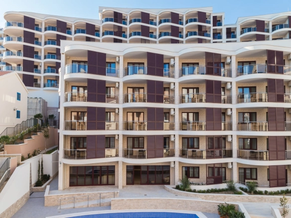 Dvosoban stan 210 m² – Bečići, Budva — fotografija 9