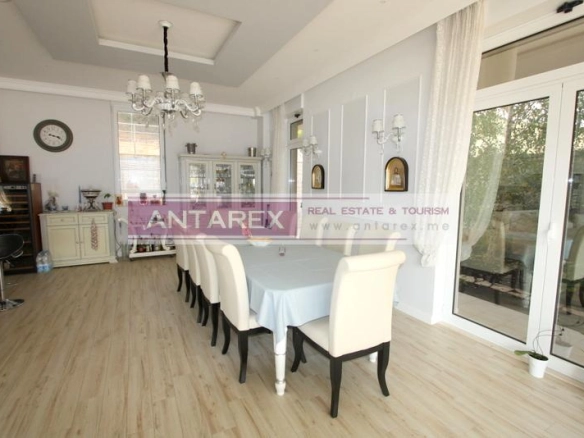 Kuća 647 m² – Đenovići, Herceg Novi — fotografija 4