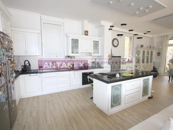 Kuća 647 m² – Đenovići, Herceg Novi — fotografija 5