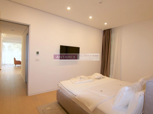 Dvosoban stan 147 m² – Budva — fotografija 10