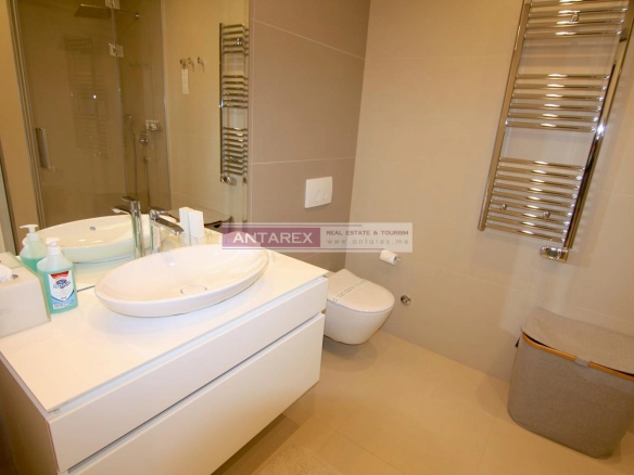 Dvosoban stan 147 m² – Budva — fotografija 14
