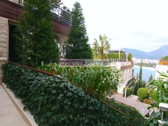 Dvosoban stan 147 m² – Budva — fotografija 16
